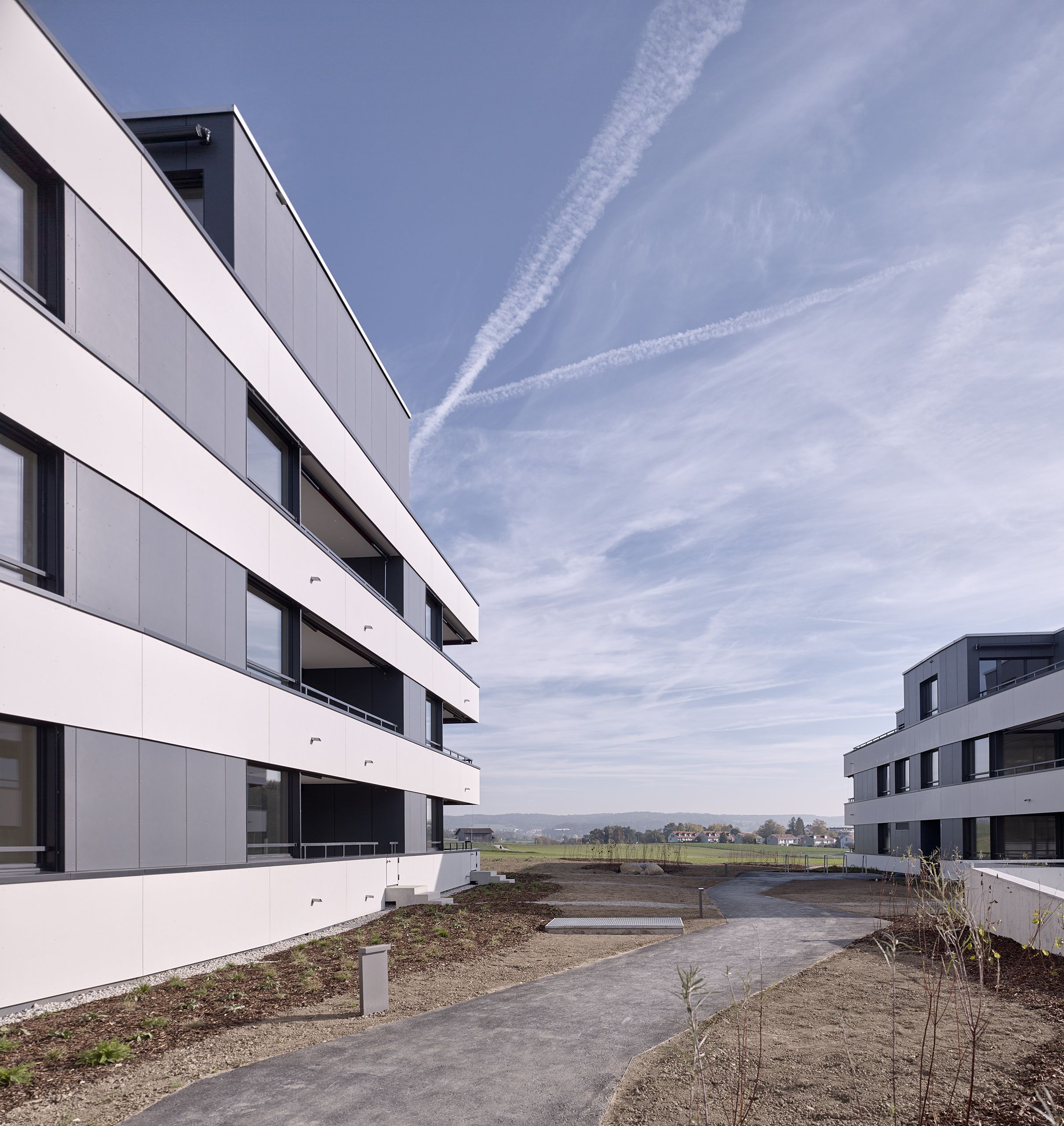 E18686 Alpa 080432p SCREEN